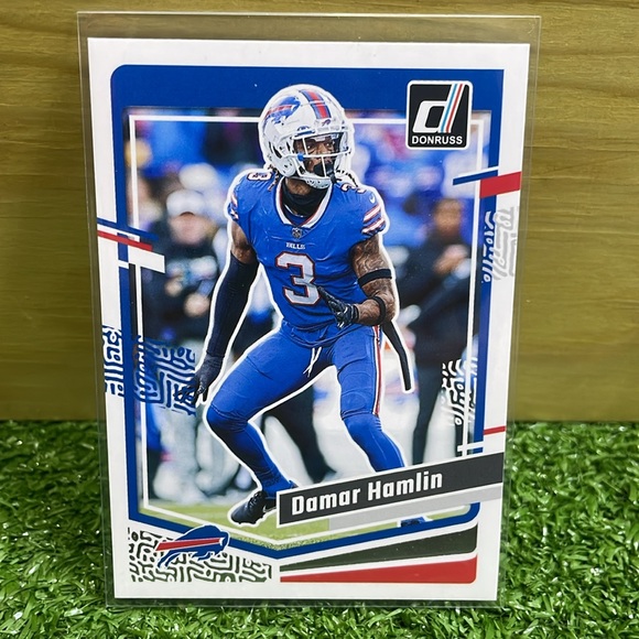 7. Panini Lot of 10 Cards Buffalo 🦬 BILLS Football Trading Cards 🏈 - Picture 7 of 11